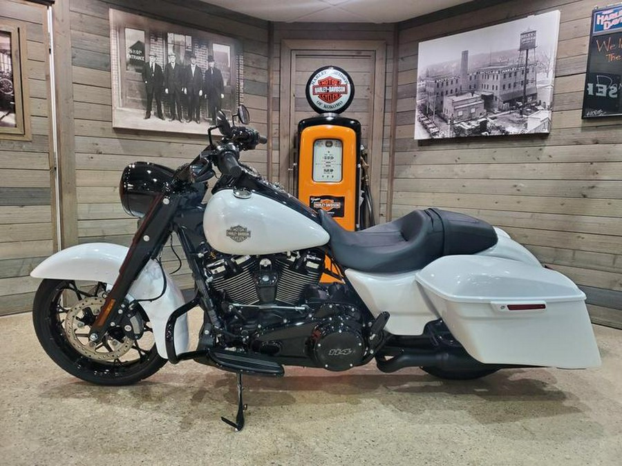 2024 Harley-Davidson® FLHRXS - Road King® Special