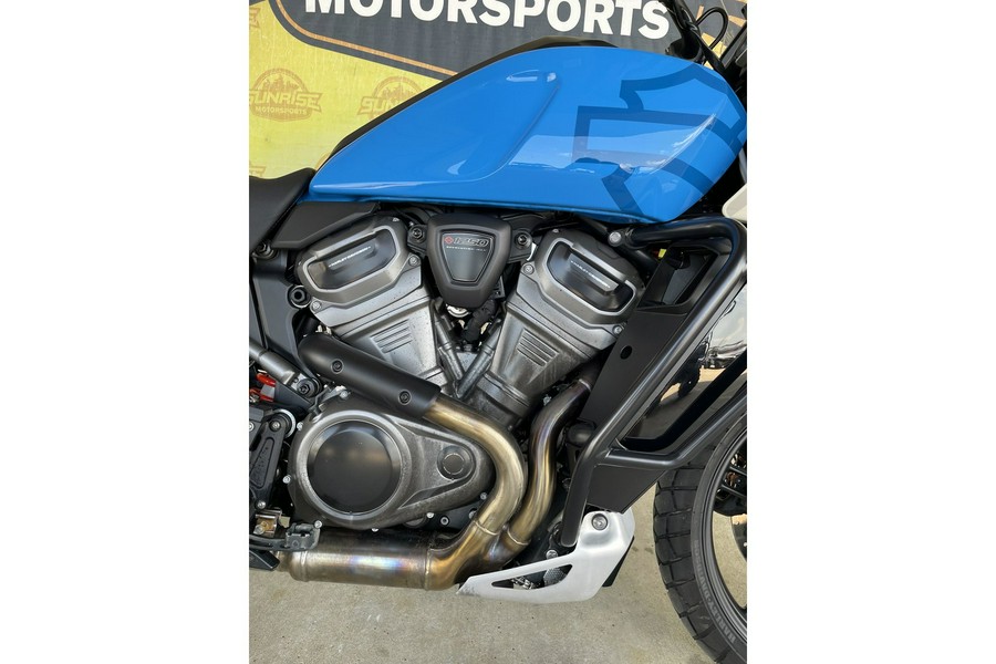 2022 Harley-Davidson® Pan America™ 1250 Special Blue/White w/Cast Wheels