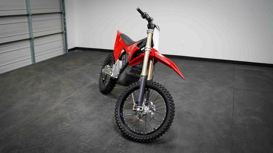 2024 Stark VARG Enduro 18"_60HP