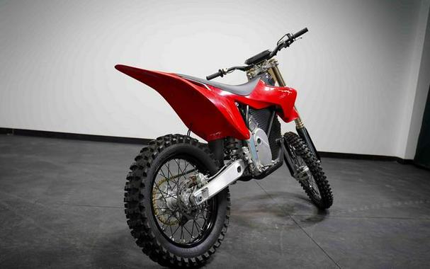 2024 Stark VARG Enduro 18"_60HP