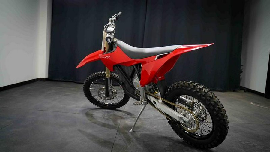 2024 Stark VARG Enduro 18"_60HP