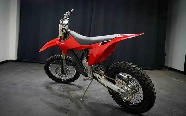 2024 Stark VARG Enduro 18"_60HP
