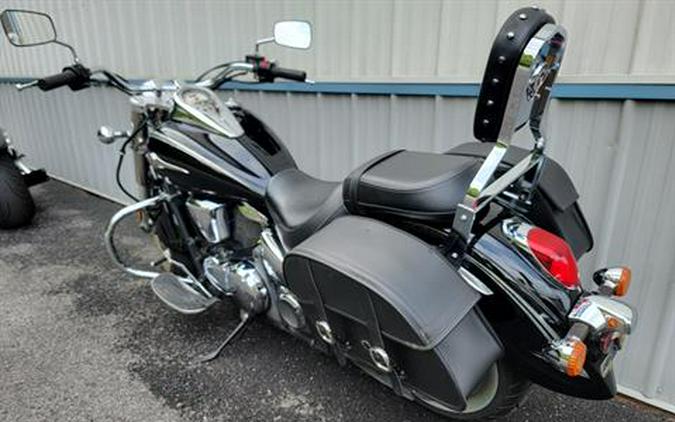 2011 Kawasaki Vulcan® 900 Classic SE