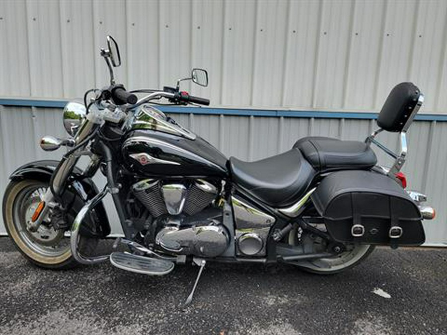 2011 Kawasaki Vulcan® 900 Classic SE