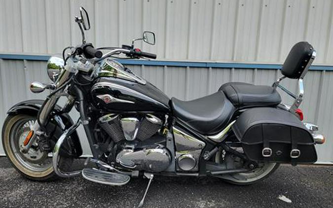 2011 Kawasaki Vulcan® 900 Classic SE