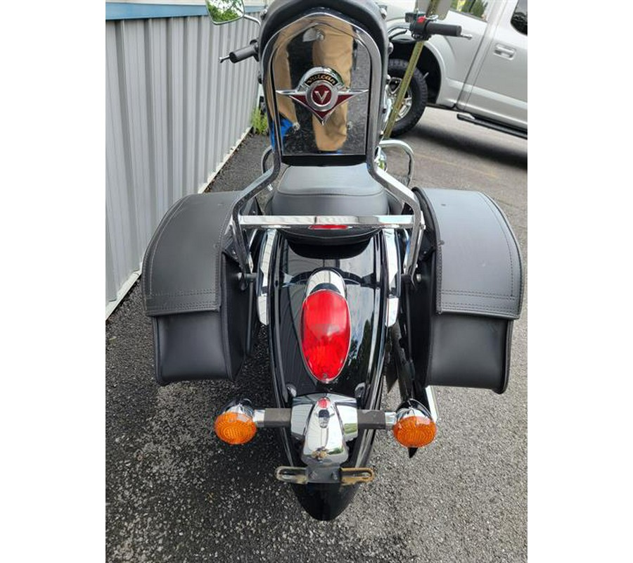 2011 Kawasaki Vulcan® 900 Classic SE