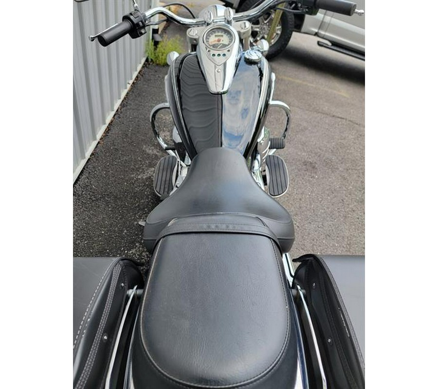 2011 Kawasaki Vulcan® 900 Classic SE