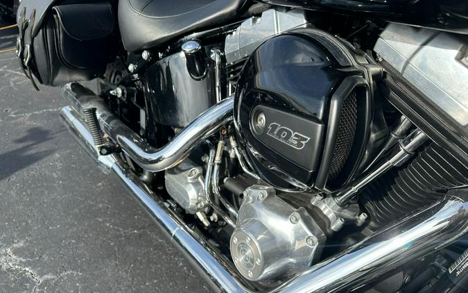 2017 Harley-Davidson Softail Slim®
