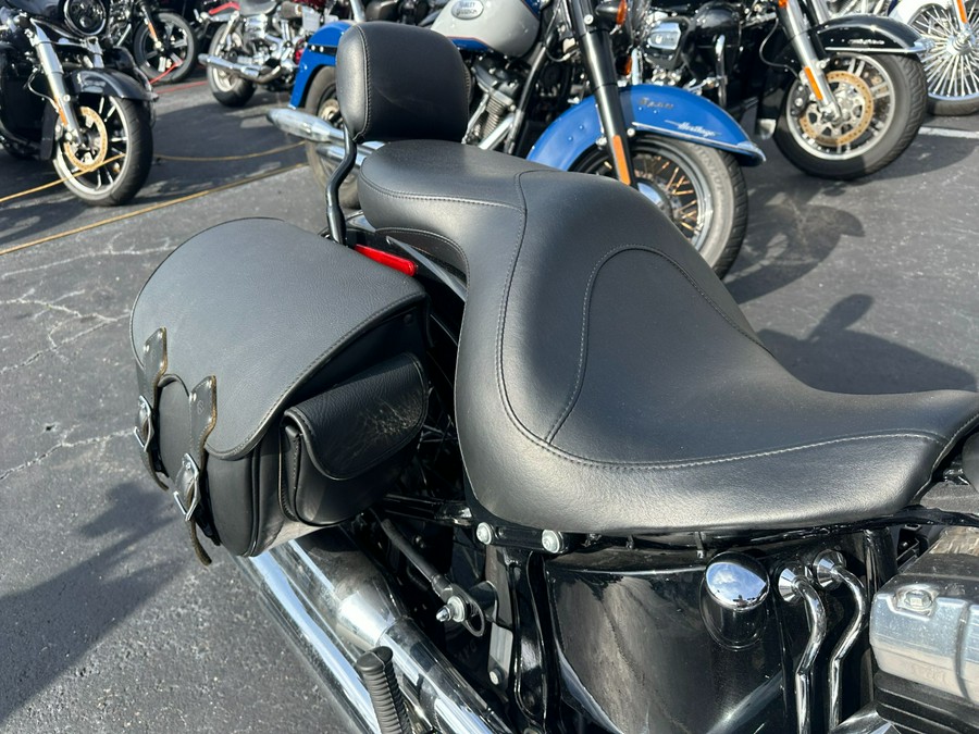 2017 Harley-Davidson Softail Slim®