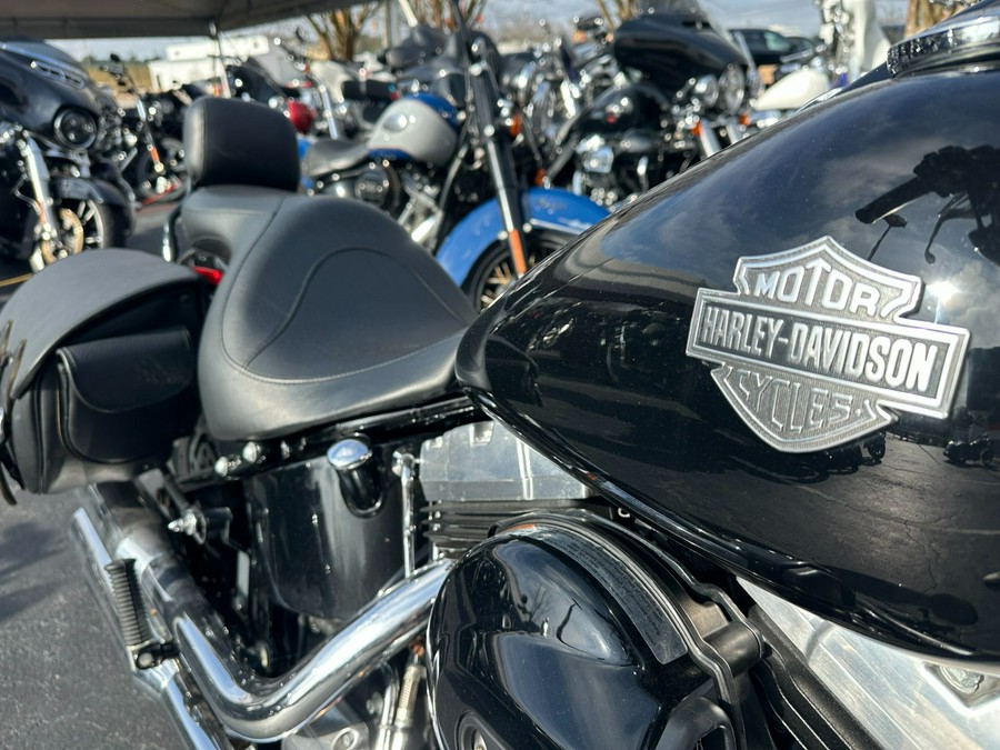 2017 Harley-Davidson Softail Slim®