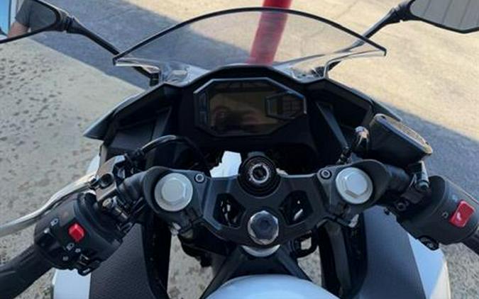 2025 Kawasaki Ninja 500 ABS