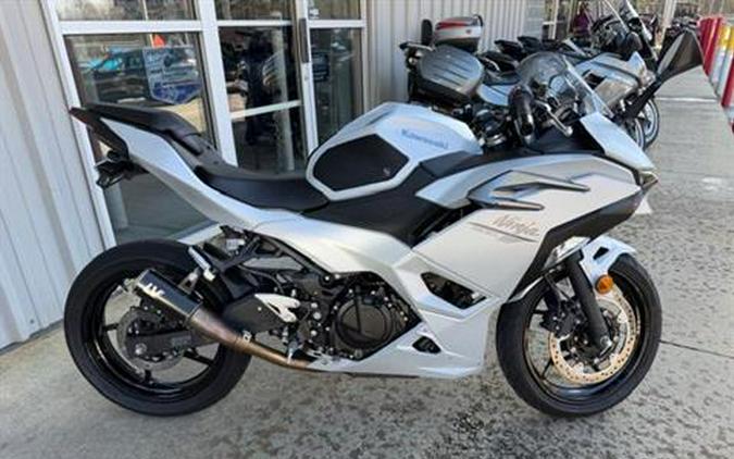 2025 Kawasaki Ninja 500 ABS