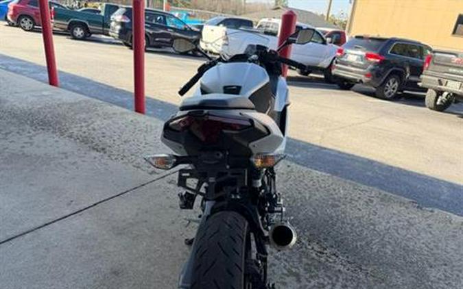 2025 Kawasaki Ninja 500 ABS