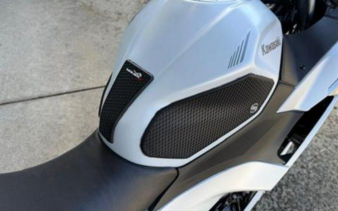 2025 Kawasaki Ninja 500 ABS