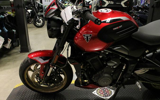2026 Triumph Trident 800 Jet Black