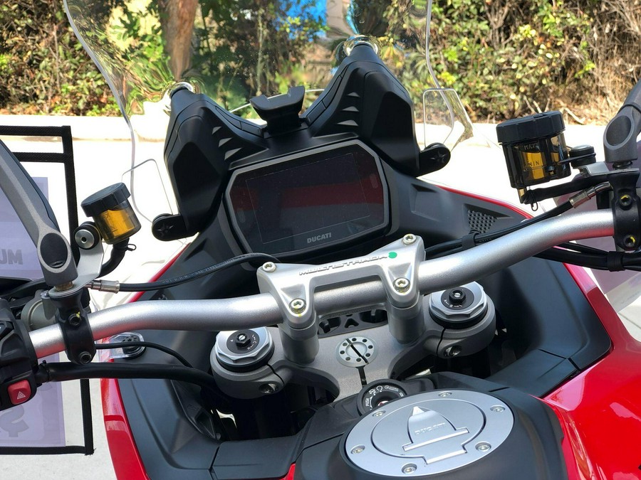 2025 Ducati MULTISTRADA V2