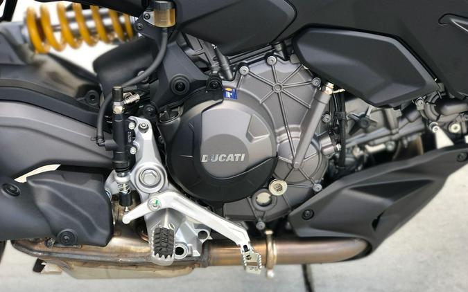 2025 Ducati MULTISTRADA V2