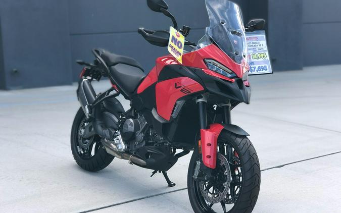 2025 Ducati MULTISTRADA V2