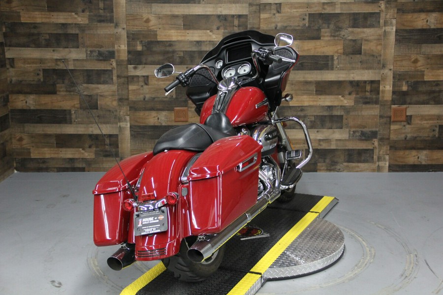 2021 Harley-Davidson Road Glide Billiard Red