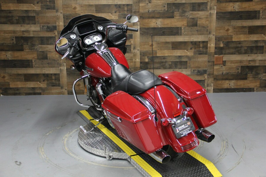 2021 Harley-Davidson Road Glide Billiard Red