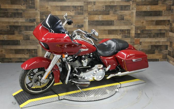 2021 Harley-Davidson Road Glide Billiard Red