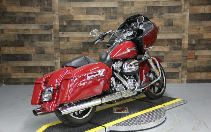 2021 Harley-Davidson Road Glide Billiard Red