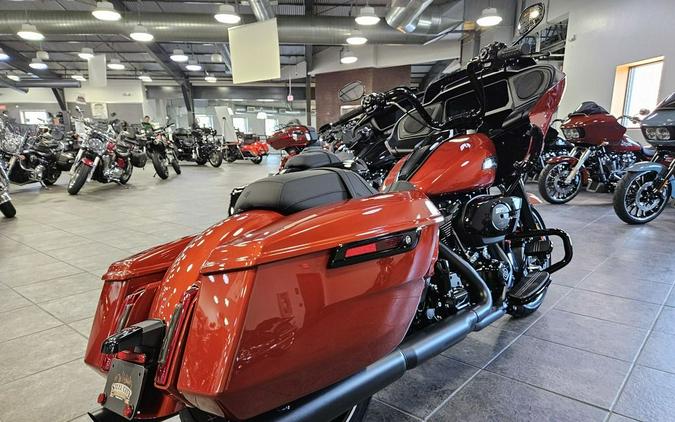 2024 Harley-Davidson® FLTRX - Road Glide®