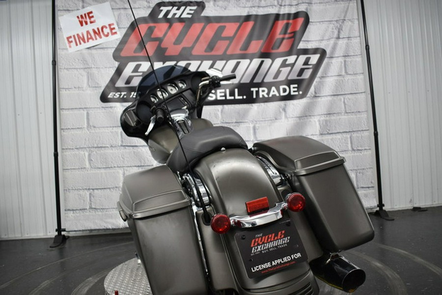 2018 Harley-Davidson FLHX - Street Glide