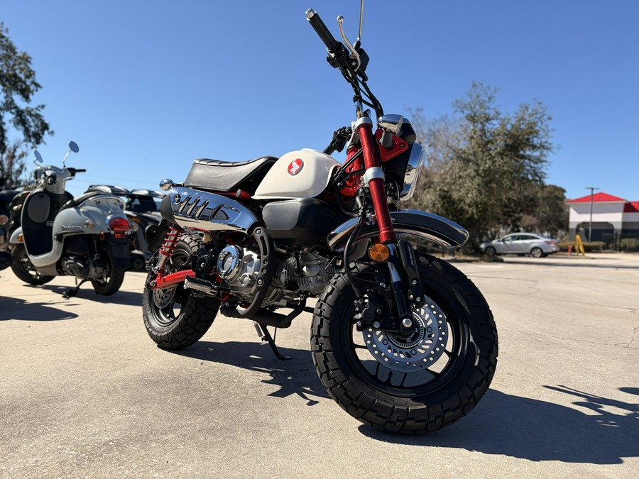 2025 Honda Monkey ABS