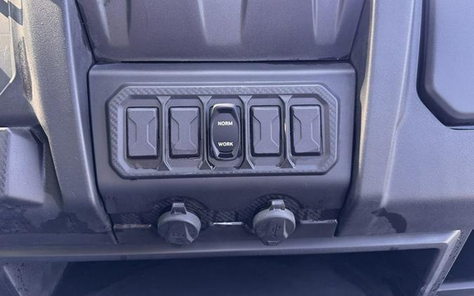 2024 CFMOTO UFORCE 1000 DESERT TAN