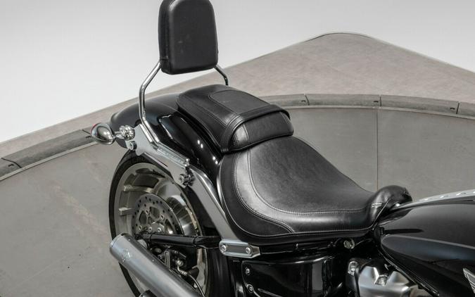 2018 HARLEY-DAVIDSON FLFB FAT BOY in Vivid Black