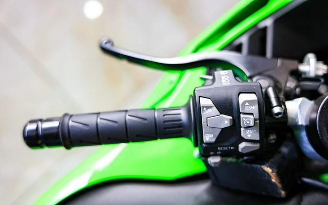 2025 Kawasaki ZX1002LSFAL Ninja ZX-10R KRT (ABS)