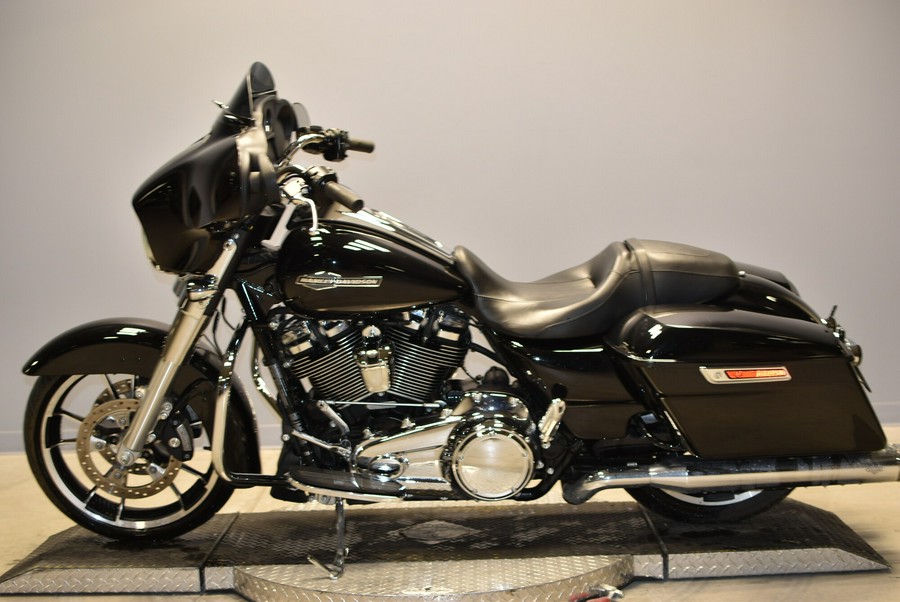 2023 Harley-Davidson Street Glide FLHX
