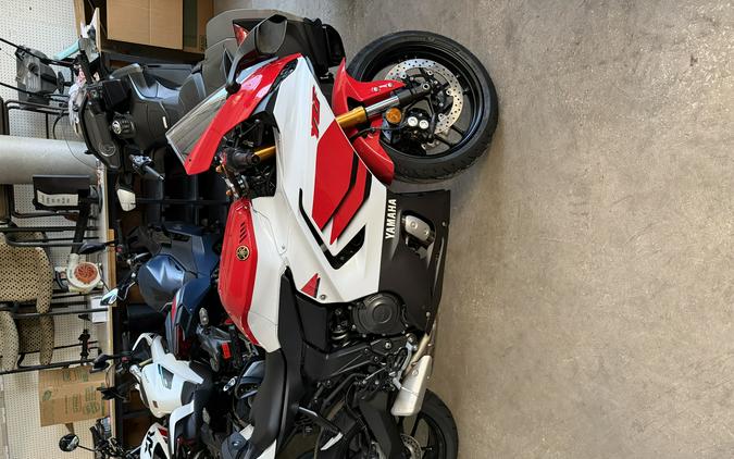 2026 YAMAHA YZF R7 70TH ANNIVERSARY EDITION