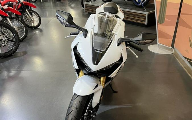 2027 Honda CBR1000RR