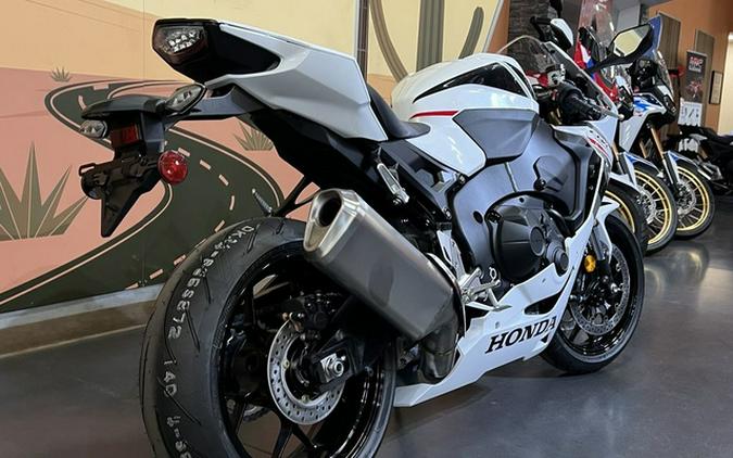 2027 Honda CBR1000RR