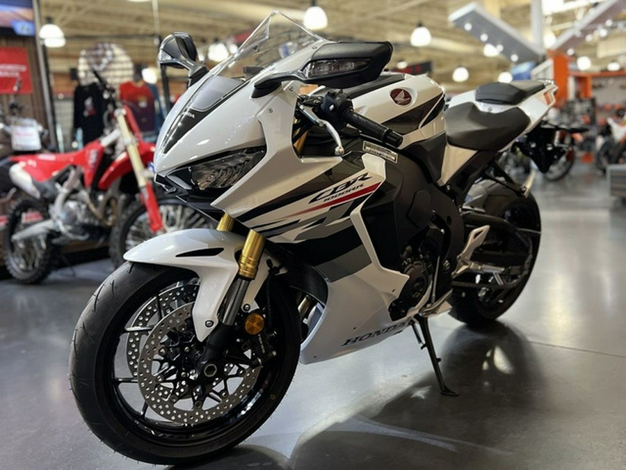 2027 Honda CBR1000RR