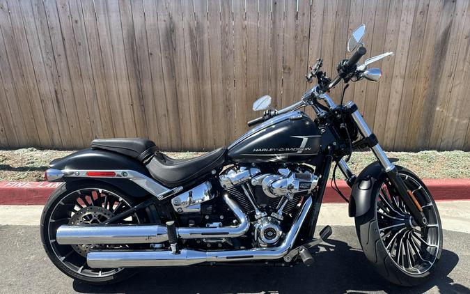 2023 Harley-Davidson FXBR Softtail Breakout 117