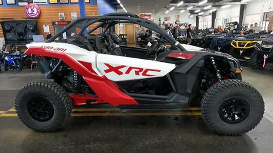 2024 Can-Am Maverick X3 X RC Turbo RR 64