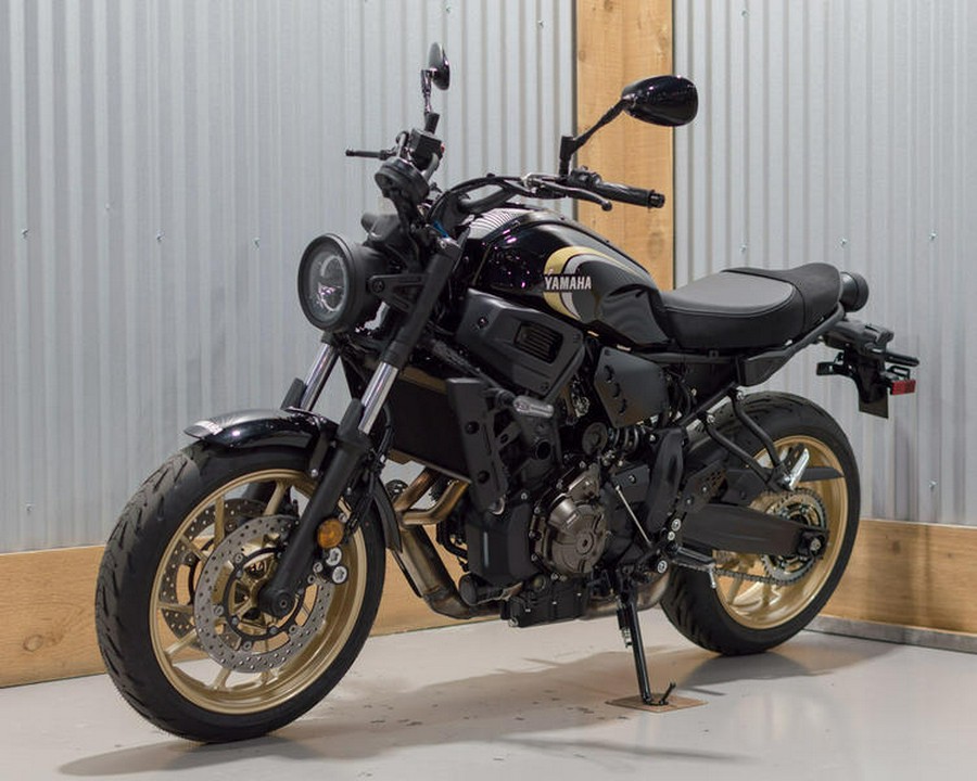 2024 Yamaha XSR700