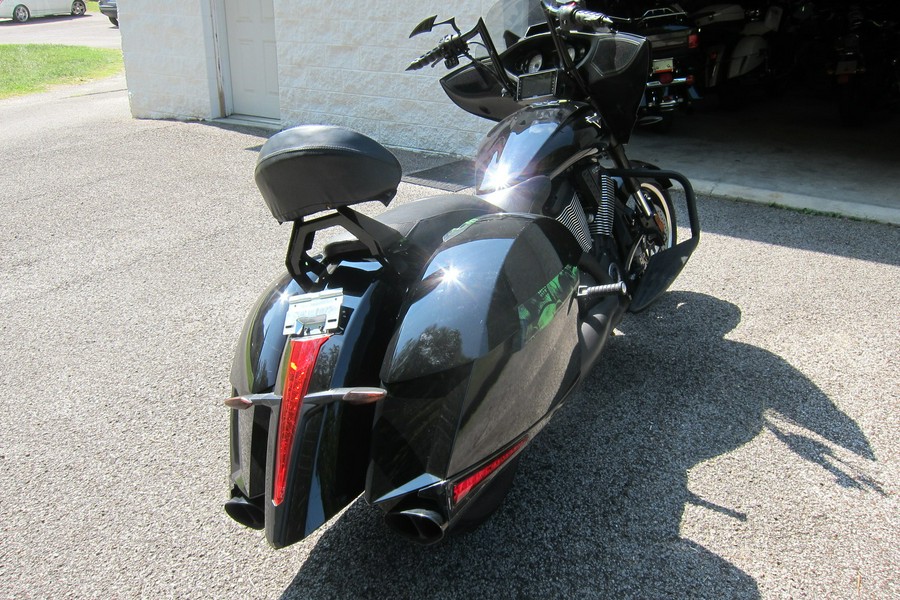 2014 Victory Motorcycles Cross Country® 8-Ball