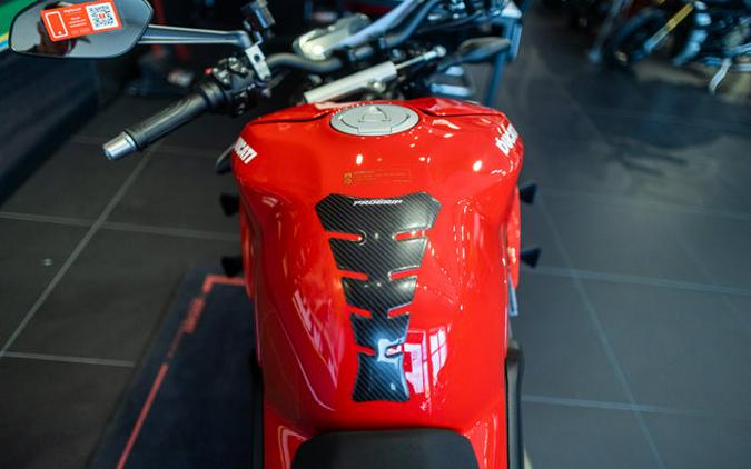 2022 Ducati STREETFIGHTER V4