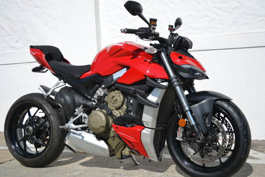 2022 Ducati Streetfighter V4