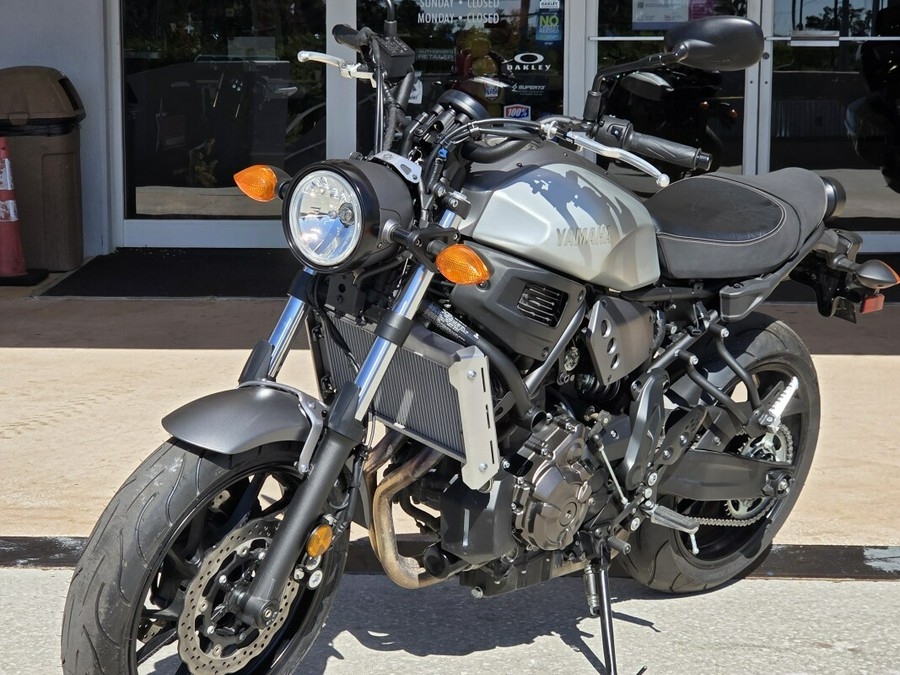 2018 Yamaha XSR700