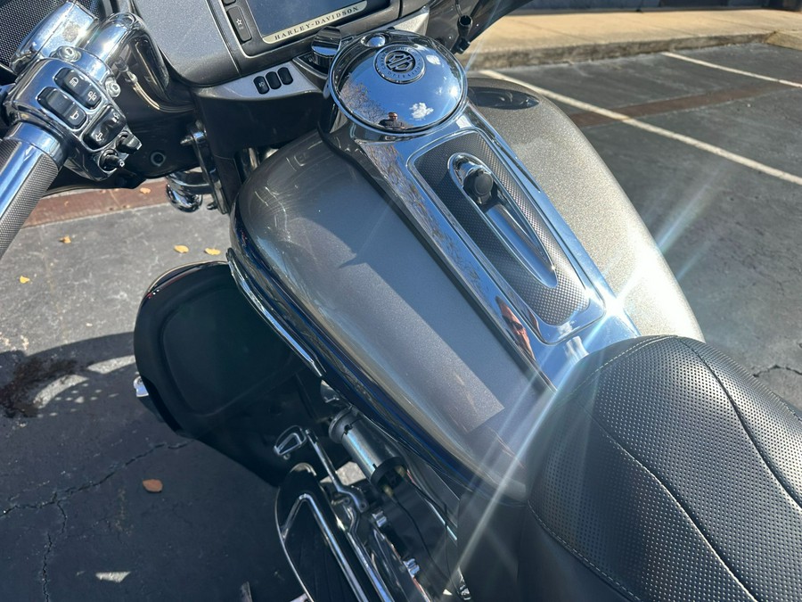 2016 Harley-Davidson CVO™ Limited