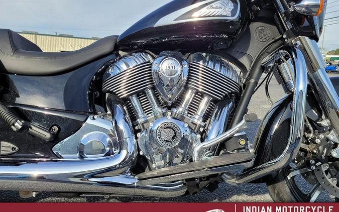 2024 Indian Motorcycle® Chieftain® Limited Black Metallic