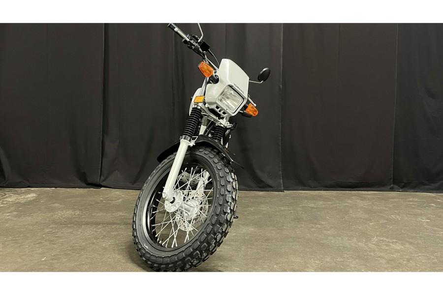 2026 Yamaha TW200