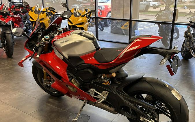 2026 Ducati Panigale V4 R