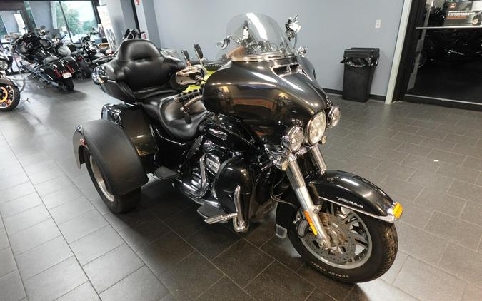 2018 Harley-Davidson Tri Glide Ultra FLHTCUTG