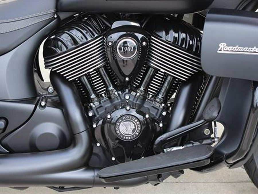 2023 Indian Motorcycle Roadmaster® Dark Horse®